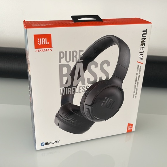 JBL TUNE 510 BT WIRELESS, BLUETOOTH HANDS FREE CALLS HEADSET/Headphones - Picture 10 of 15